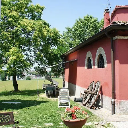 Mori Alloggio per agriturismo