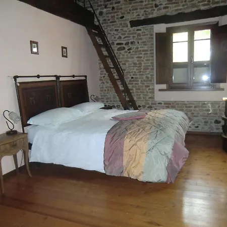 Mori Alloggio per agriturismo