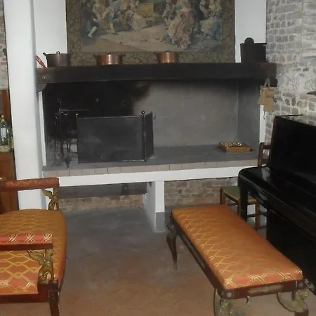 Alloggio per agriturismo Mori *