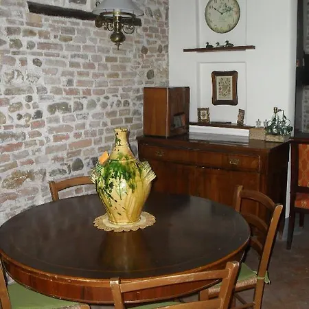 Mori Alloggio per agriturismo