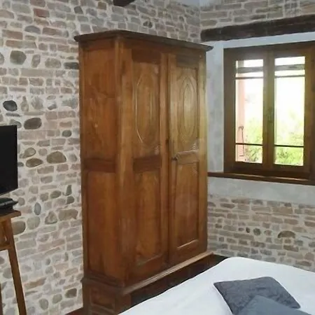 Agriturismo Case Mori مزرعة للإقامة